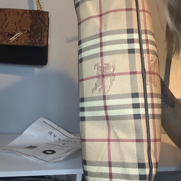 Burberry EUC Coated Nova Check Medium Tote w/COA - Picture 13 of 15